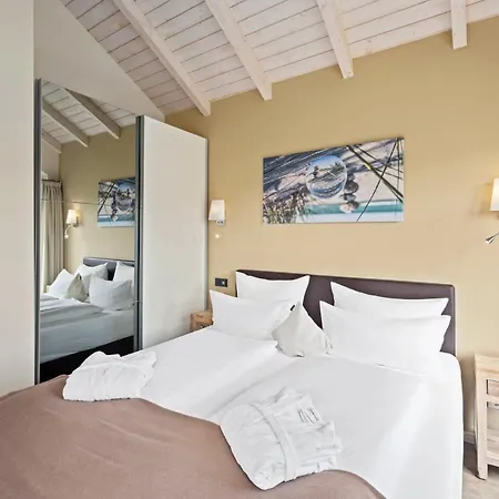 Holiday home Luxuswellnesshaus Strandhus
